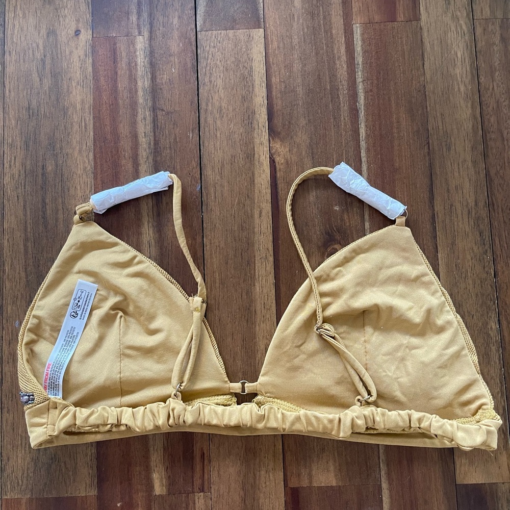 NEW Free People Calla Embellished Triangle Bralette - Picture 8 of 8